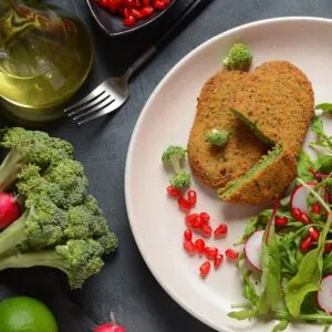 Penne Alfredo mit cremiger Parmesansauce